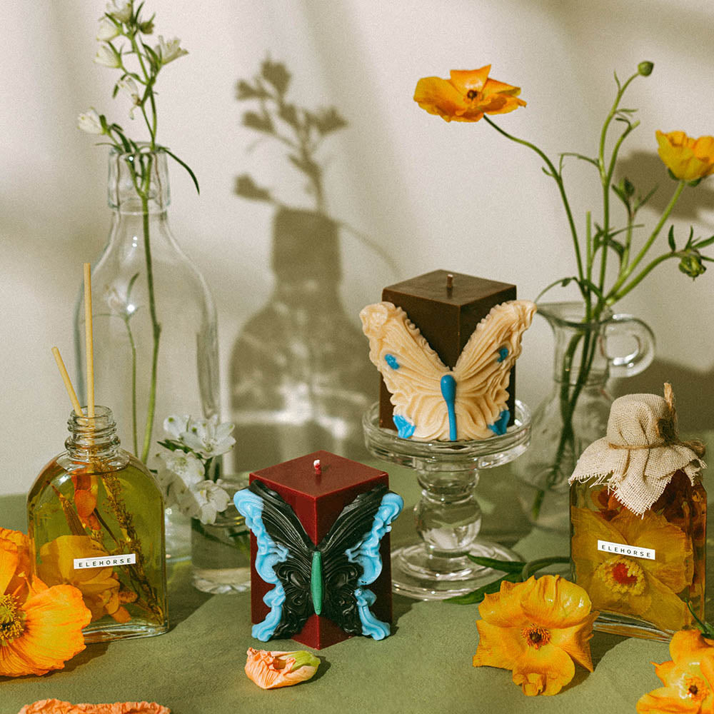 Shuflower – Butterfly Scented Candle | Handmade Soybean Wax Candle with Natural Aroma & Diffusion