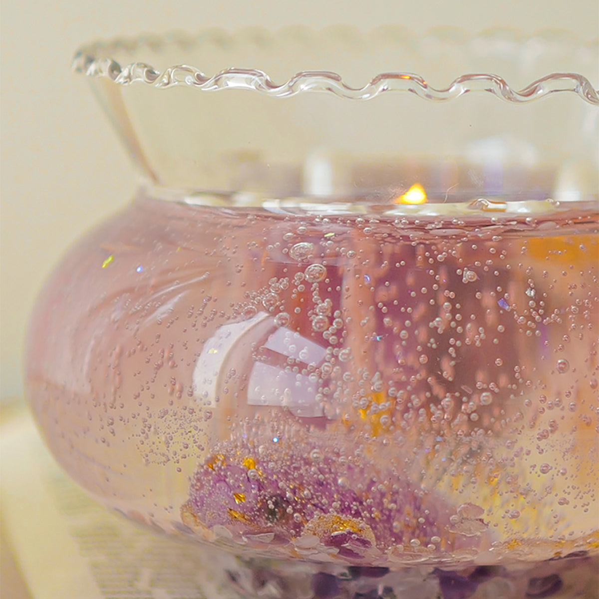 Bubble Koi Fish Aromatherapy Candle | Handmade Jelly Wax with Amethyst & Citrine Koi Fish - Shuflower