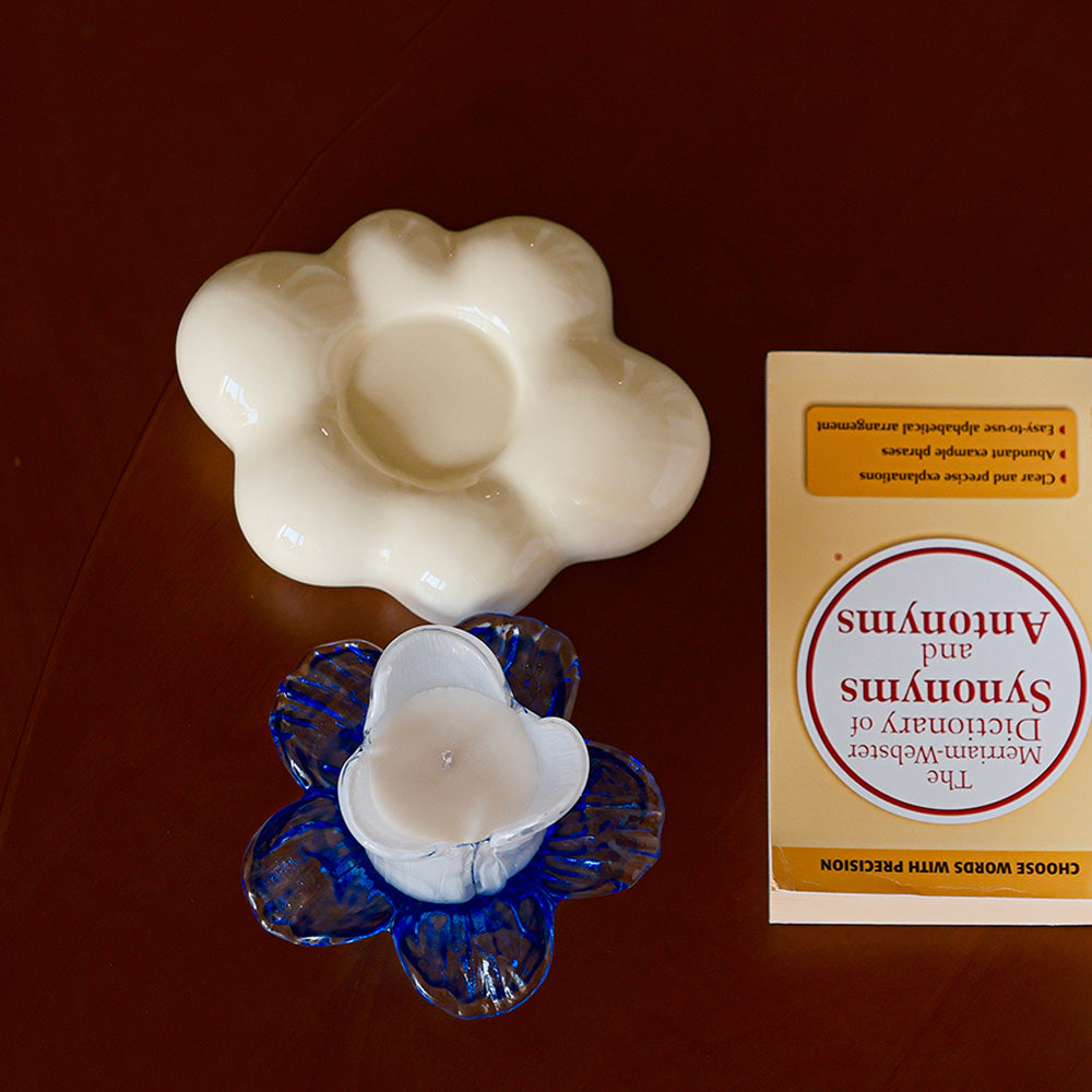 Shuflower – Iris Flower Candle | Handmade Soy Wax Candle with Hand-Blown Glass Holder
