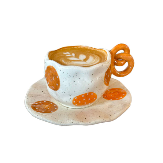 Shuflower – Cookie Knot Ceramic Coffee Cup & Saucer Set – Hand-Pinched Latte Art Mug